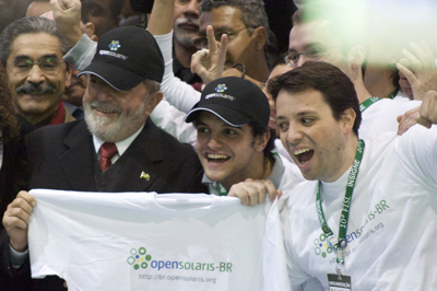 Brazilian Presidente Lula with OpenSolaris community